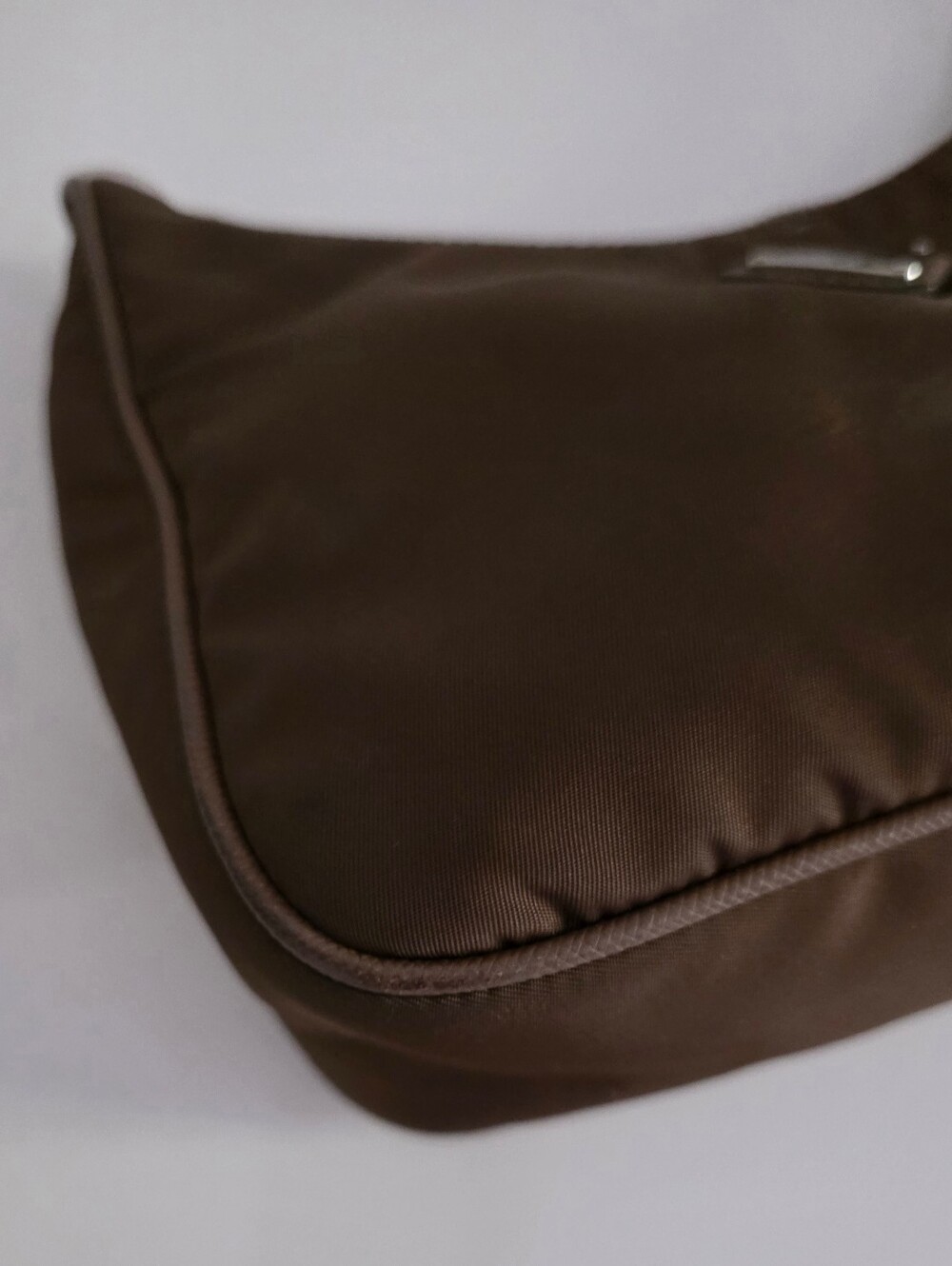PRADA Re-edition 2005 Shoulder Bag - Picture 7 of 12
